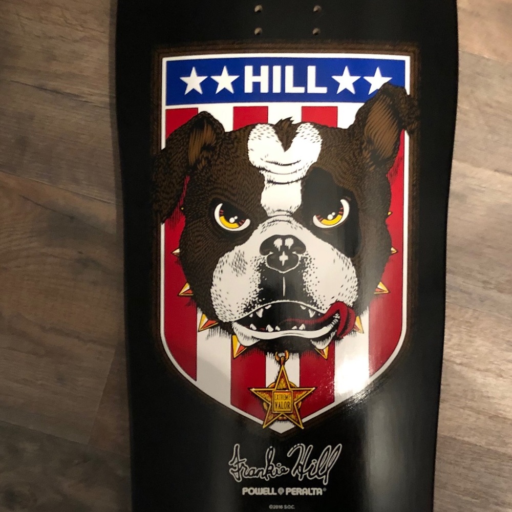 Frankie Hill skateboard